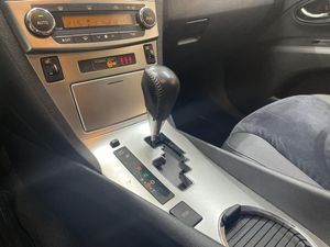 Toyota Avensis bild 17