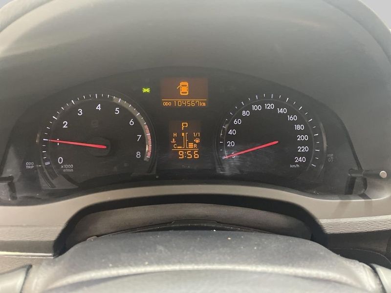 Toyota Avensis bild 15