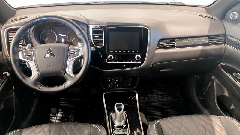 Mitsubishi Outlander bild 10