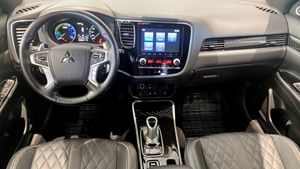 Mitsubishi Outlander bild 15