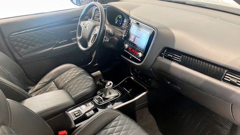 Mitsubishi Outlander bild 11