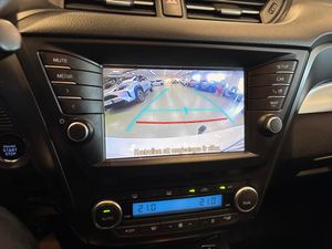 Toyota Avensis bild 16