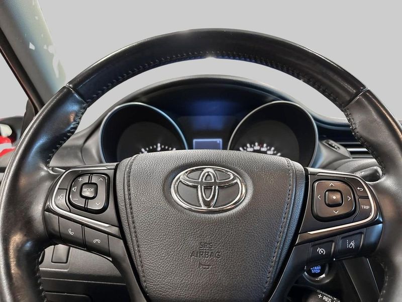 Toyota Avensis bild 14
