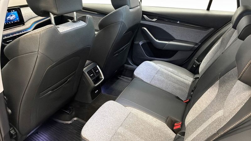 Skoda Octavia bild 11