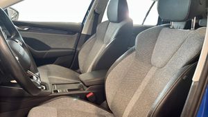 Skoda Octavia bild 8