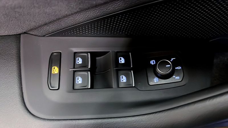 Volkswagen Passat bild 18