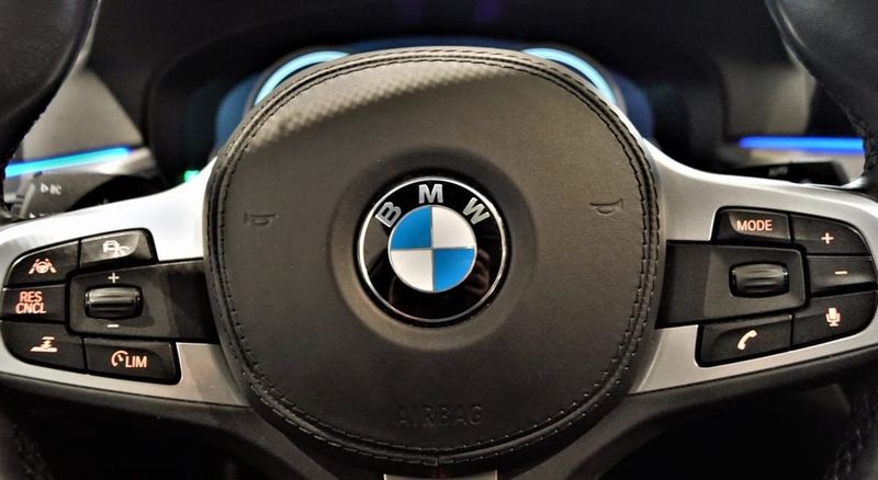 BMW 530 bild 8