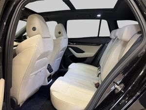 Skoda Octavia bild 11