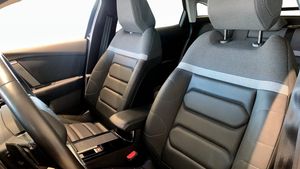 Citroen C4 bild 8