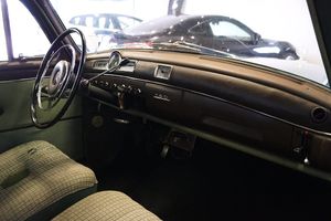 Mercedes 180 bild 11