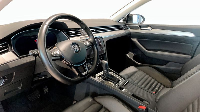 Volkswagen Passat bild 7