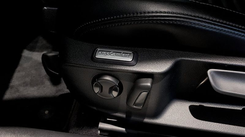 Volkswagen Passat bild 17