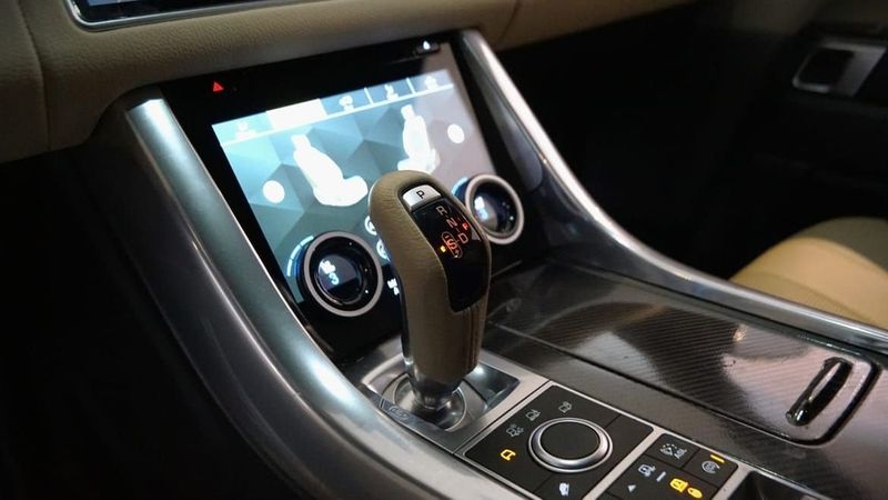 Land Rover Range Rover Sport bild 9