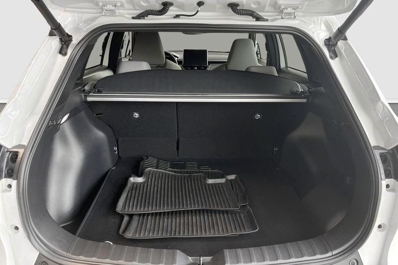 Toyota Corolla Cross bild 13