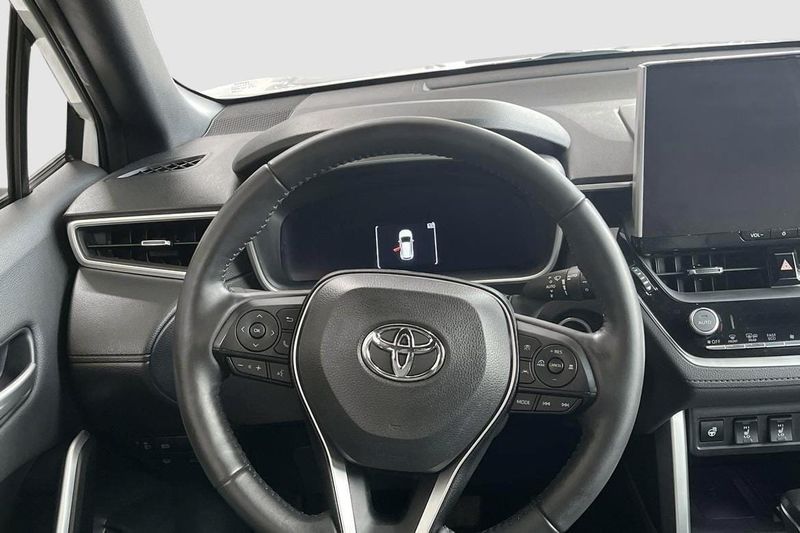 Toyota Corolla Cross bild 12