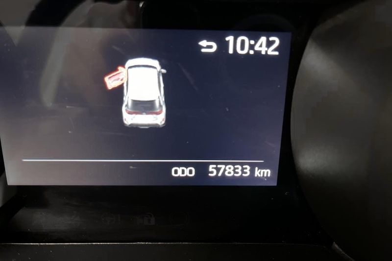 Toyota Yaris Cross bild 14