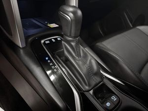 Toyota Corolla Cross bild 18