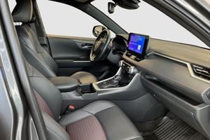 Toyota RAV4 bild 8