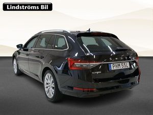 Skoda Superb bild 4