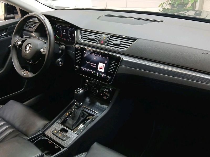 Skoda Superb bild 9