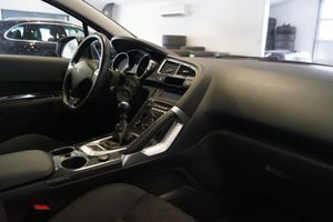 Peugeot 3008 bild 8
