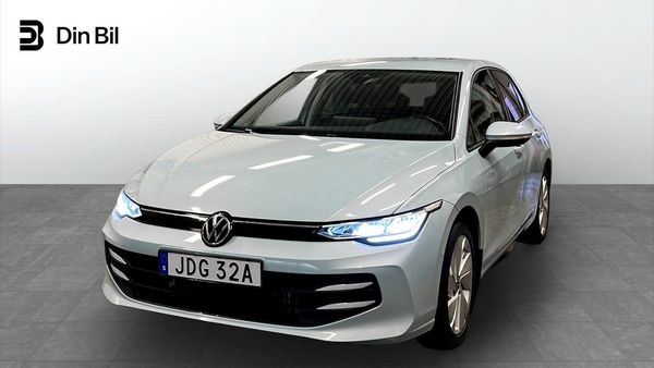 Volkswagen Golf I TSI150 Life P-värmare/Backkamera - 2025