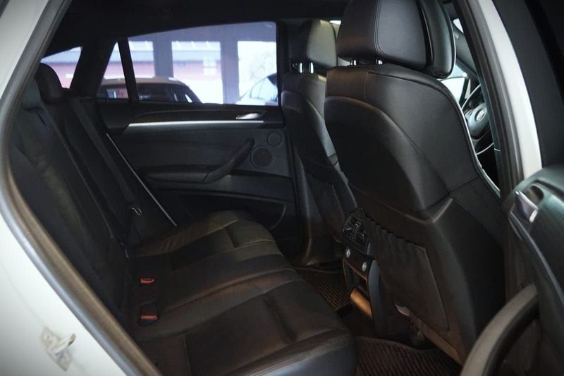 BMW X6 bild 13