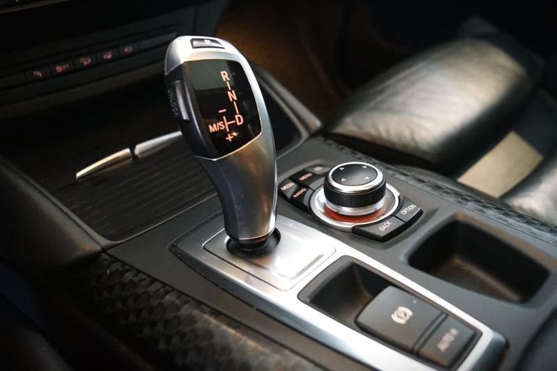 BMW X6 bild 7