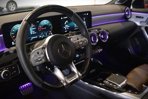 Mercedes CLA45 AMG bild 13