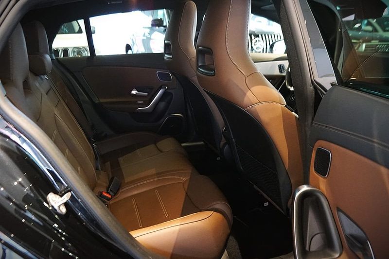 Mercedes CLA45 AMG bild 30