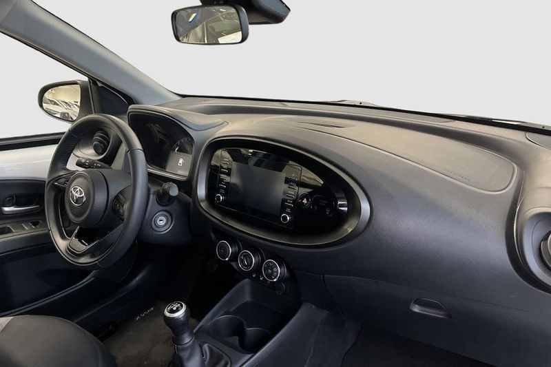 Toyota Aygo X bild 9