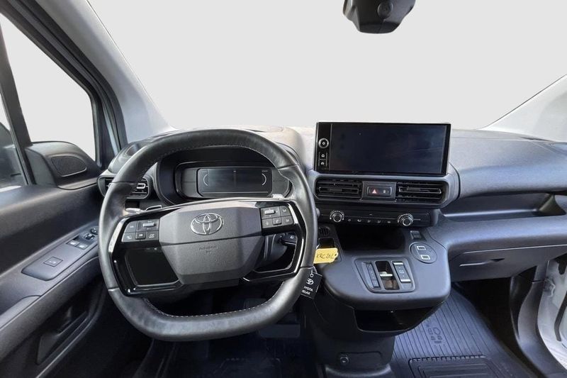 Toyota Proace bild 3