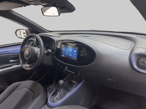 Toyota Aygo X bild 9