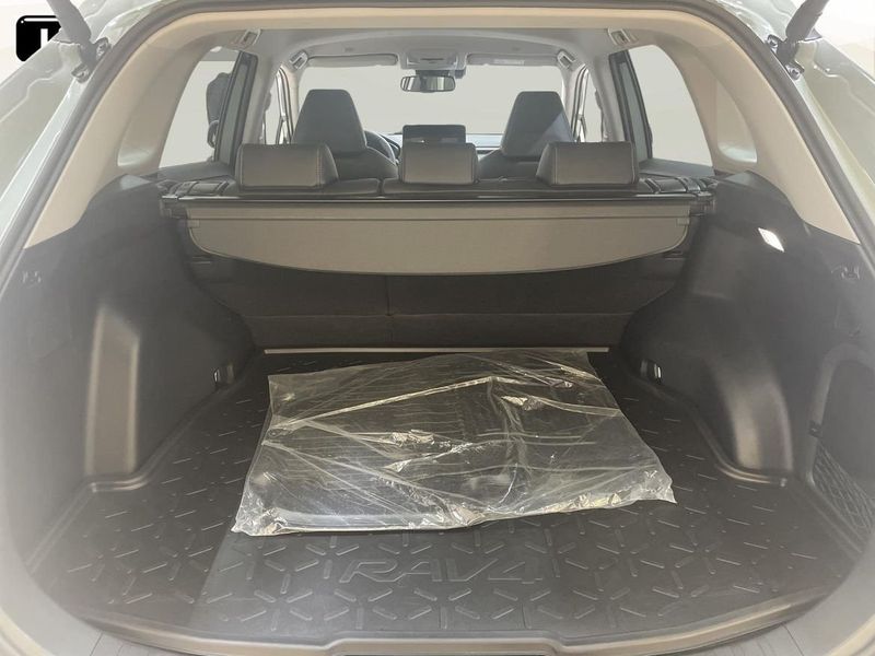 Toyota RAV4 bild 12
