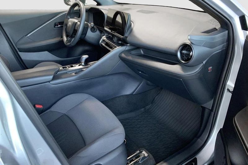 Toyota C-HR bild 8