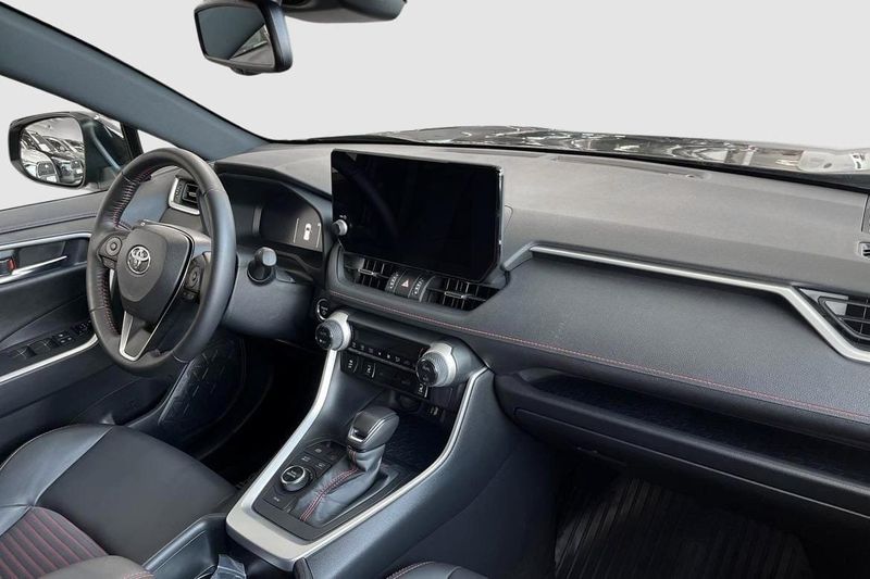 Toyota RAV4 bild 8