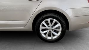 Skoda Octavia bild 6