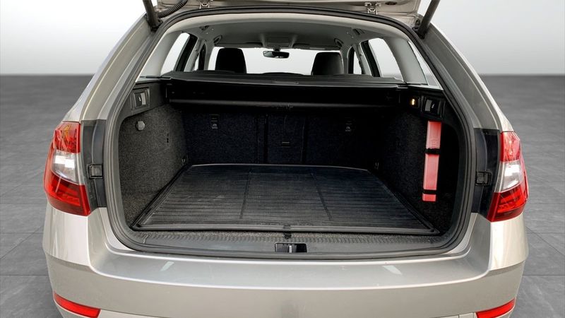 Skoda Octavia bild 12