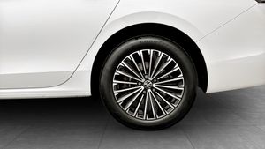 Volkswagen Passat bild 6