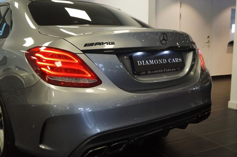 Mercedes C63 AMG bild 4