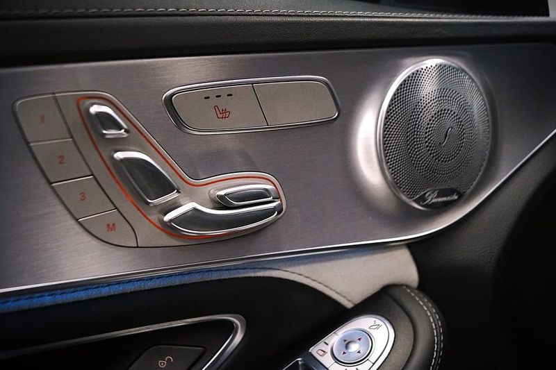 Mercedes C63 AMG bild 18