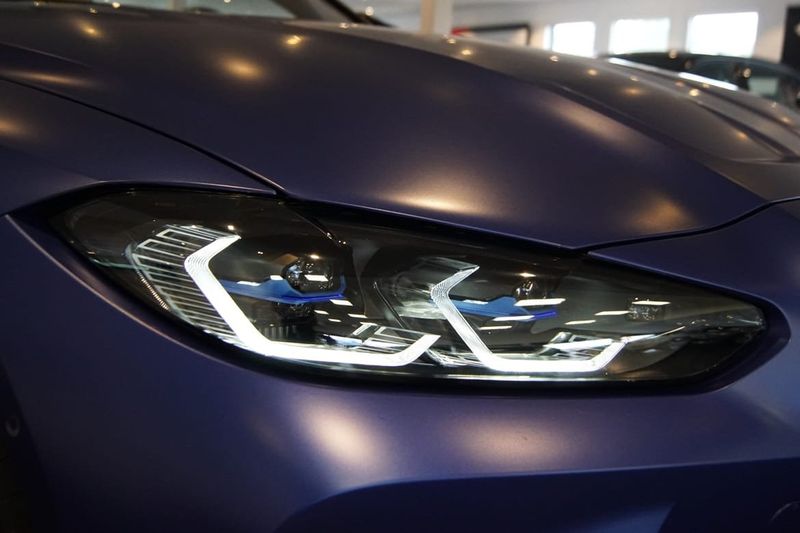 BMW M4 bild 9