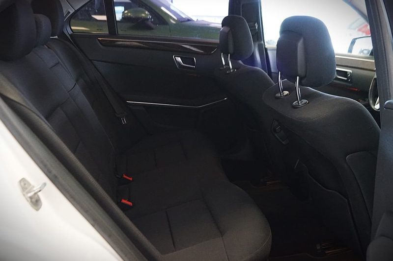 Mercedes E200 bild 11
