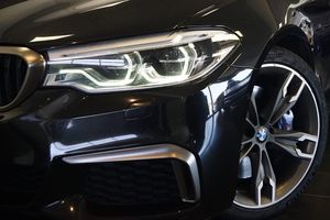 BMW M550 bild 2