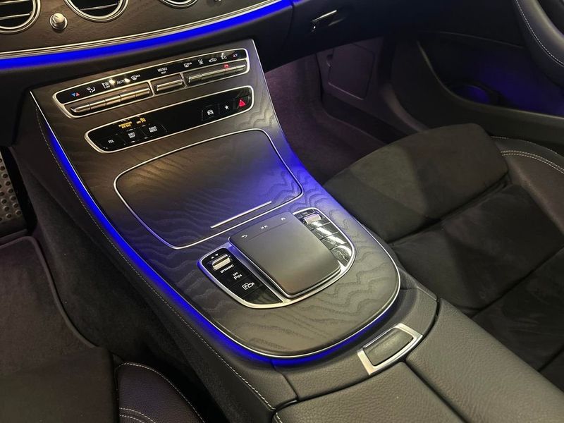 Mercedes E300 bild 18