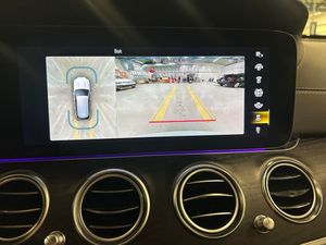 Mercedes E300 bild 17