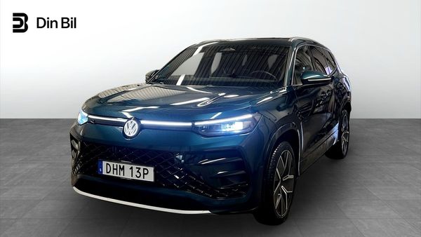 Volkswagen Tayron TDI193 DSG 4M R-Line Drag/P-värmare/Pano - 2026