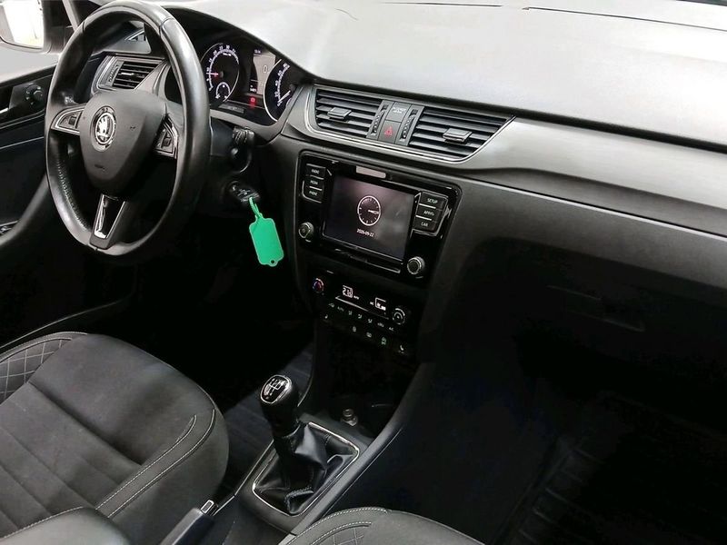 Skoda Rapid bild 9