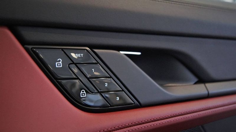 Porsche Taycan bild 17