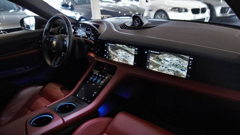 Porsche Taycan bild 12